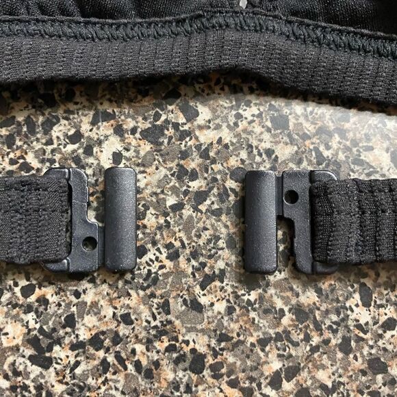 Seafolly NWT Essentials Fixed Triangle Bikini Top Black Size 6 - Picture 16 of 16